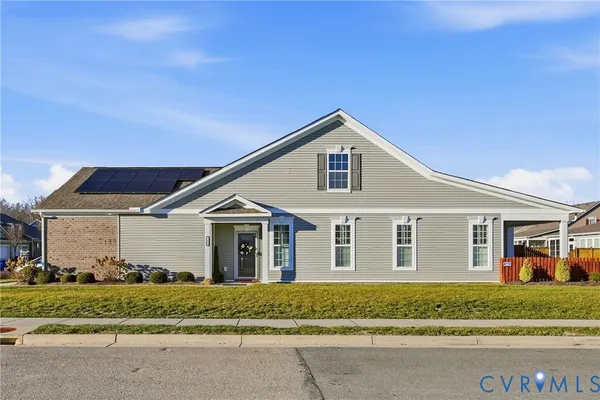 Property Slideshow image 3 of 38 | 1465 westhall gardens dr, North Chesterfield, VA, 23235