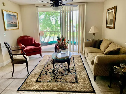 Property Slideshow image 3 of 24 | 7751 southampton ter 310, Tamarac, FL, 33321