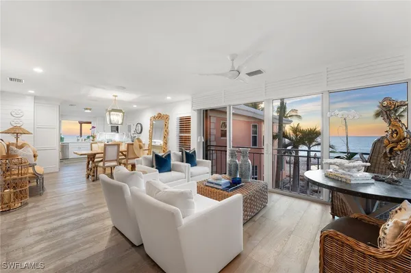 Property Slideshow image 3 of 13 | 2401 gulf shore blvd n villa 2, Naples, FL, 34103