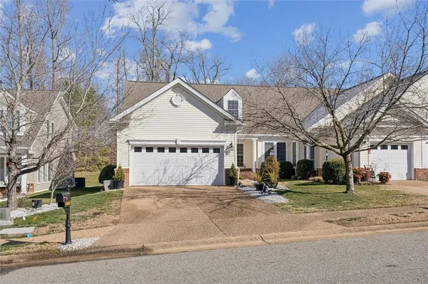 Property Slideshow image 2 of 47 | 4308 sprucemont, Williamsburg, VA, 23188