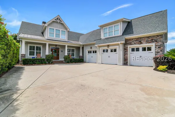 Property Slideshow image 3 of 57 | 7 reflection pt, Bluffton, SC, 29910