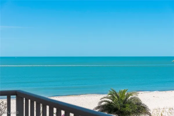 Property Slideshow image 2 of 17 | 3443 gulf shore blvd 313, Naples, FL, 34103