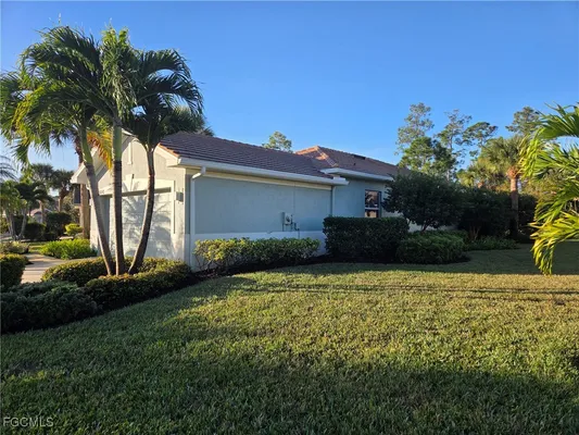 Property Slideshow image 2 of 29 | 10640 camarelle cir, Fort Myers, FL, 33913