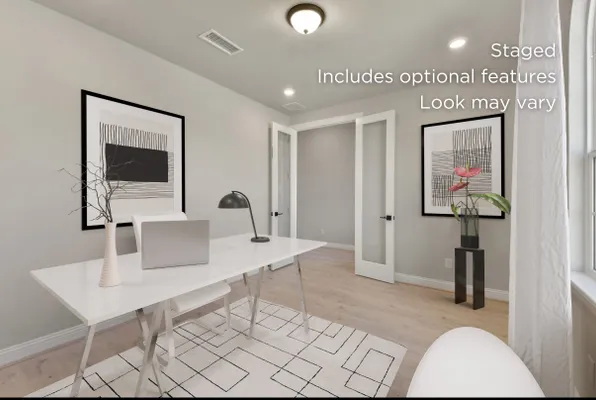 Property Slideshow image 3 of 11 | 26120 treetop terrace ln, Montgomery, TX, 77316