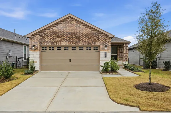 Property Slideshow image 2 of 41 | 14426 garden grove ct, Willis, TX, 77318