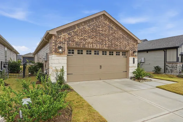 Property Slideshow image 3 of 41 | 14426 garden grove ct, Willis, TX, 77318