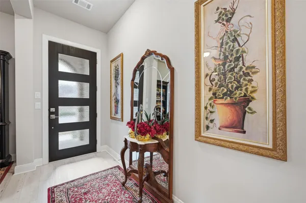 Property Slideshow image 2 of 38 | 4729 kings garden pkwy, Arlington, TX, 76005