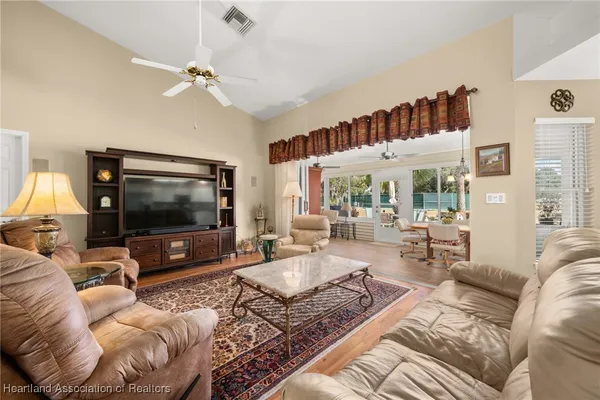 Property Slideshow image 3 of 50 | 2799 s bonnebrook dr, Avon Park, FL, 33825
