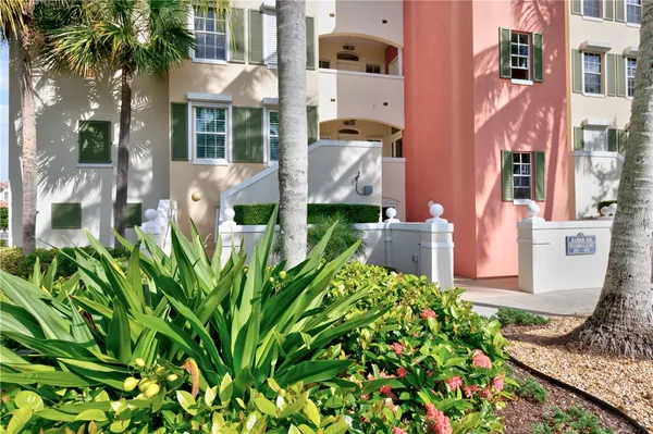 Property Slideshow image 3 of 35 | 5320 w harbor village dr 401, Vero Beach, FL, 32967