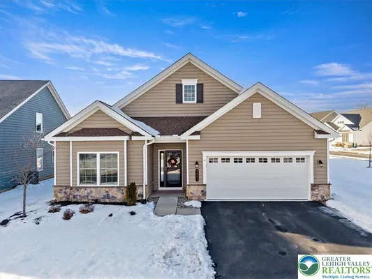 Property Slideshow image 2 of 54 | 3803 loyal ln, Easton, PA, 18045