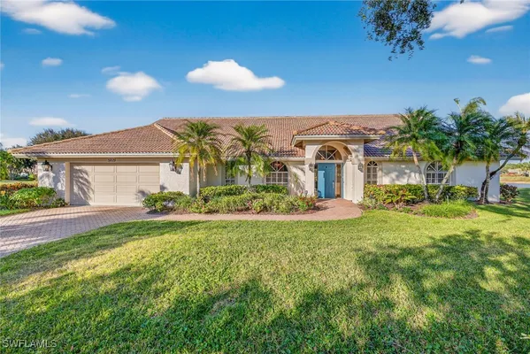 Property Slideshow image 3 of 38 | 5825 cloudstone ct, Naples, FL, 34119