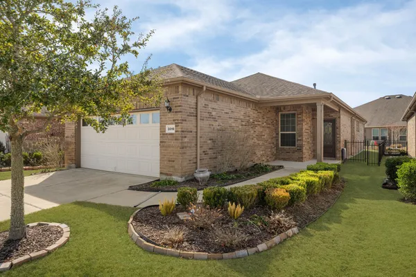 Property Slideshow image 3 of 45 | 3319 chimney swift ln, Richmond, TX, 77469