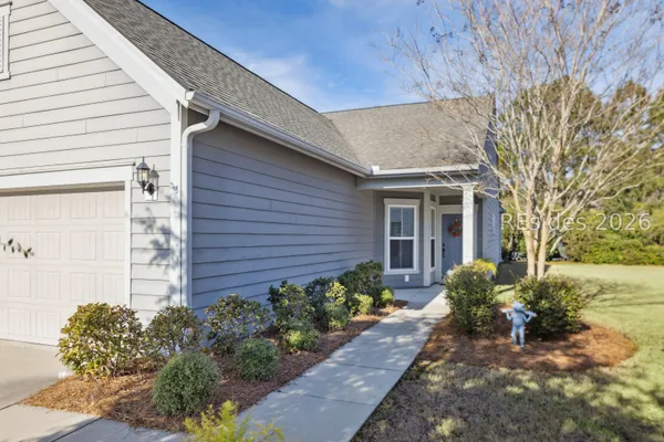 Property Slideshow image 2 of 34 | 1038 gleneagle ct, Bluffton, SC, 29909