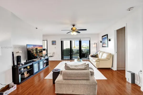 Property Slideshow image 3 of 58 | 1201 s ocean dr apt 310n, Hollywood, FL, 33019