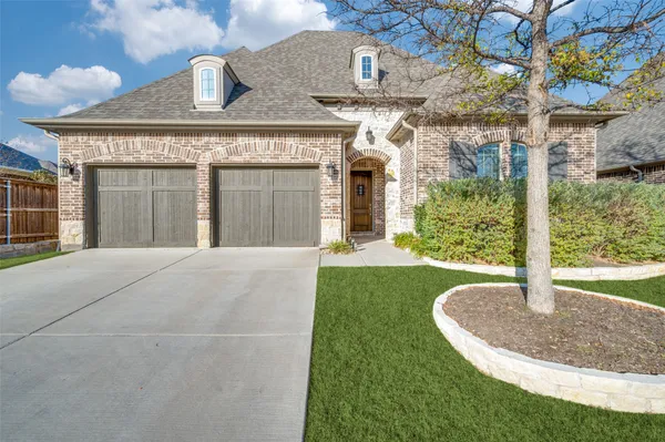 Property Slideshow image 2 of 37 | 2705 cumberland, The Colony, TX, 75056