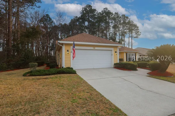 Property Slideshow image 2 of 75 | 108 hunley ct, Bluffton, SC, 29909
