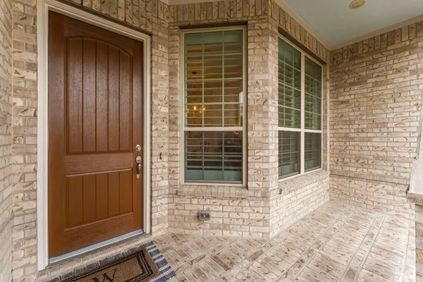 Property Slideshow image 3 of 47 | 205 friesian ln, The Woodlands, TX, 77382