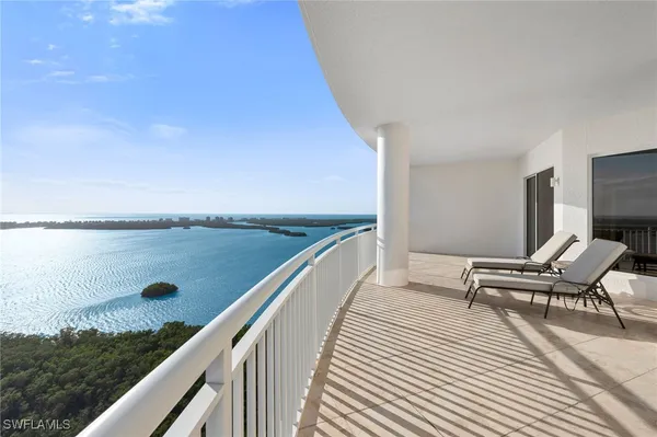 Property Slideshow image 2 of 29 | 4931 bonita bay blvd 2301, Bonita Springs, FL, 34134