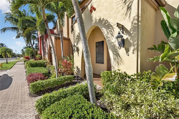 Property Slideshow image 2 of 38 | 11220 paseo grande blvd 5207, Fort Myers, FL, 33912