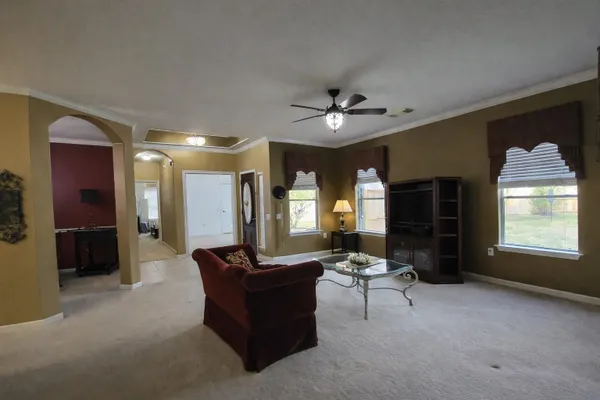 Property Slideshow image 3 of 21 | 71 ember pines ct, Conroe, TX, 77384
