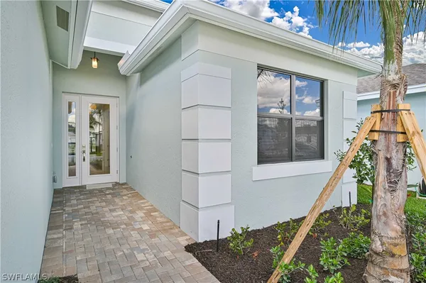 Property Slideshow image 3 of 49 | 3751 addle hill way, Fort Myers, FL, 33905