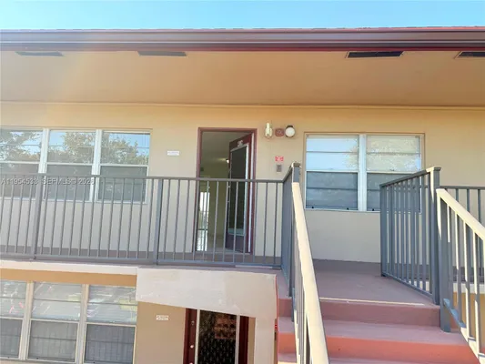 Property Slideshow image 2 of 20 | 850 sw 133rd ter 416b, Pembroke Pines, FL, 33027
