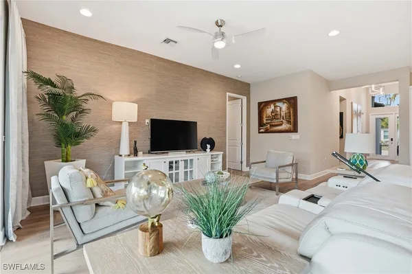 Property Slideshow image 2 of 43 | 11394 jacaranda dr, Naples, FL, 34120