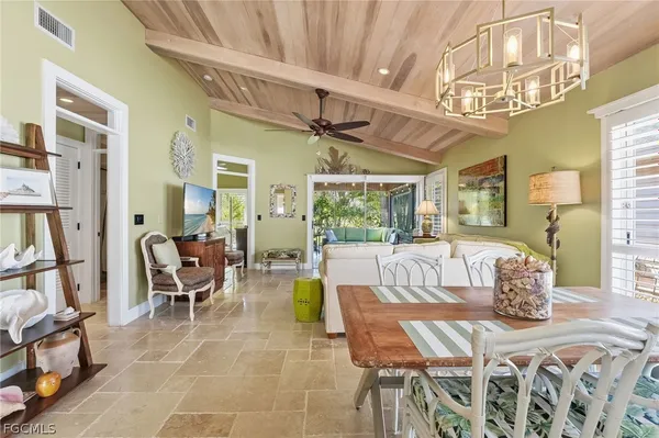 Property Slideshow image 2 of 43 | 14720 olde millpond ct, Fort Myers, FL, 33908