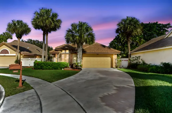 Property Slideshow image 2 of 44 | 8078 popash ct, Boynton Beach, FL, 33472