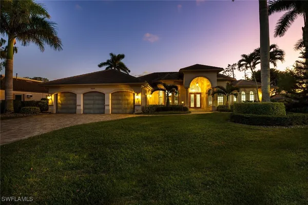 Property Slideshow image 2 of 49 | 7084 peach blossom ct, Naples, FL, 34113