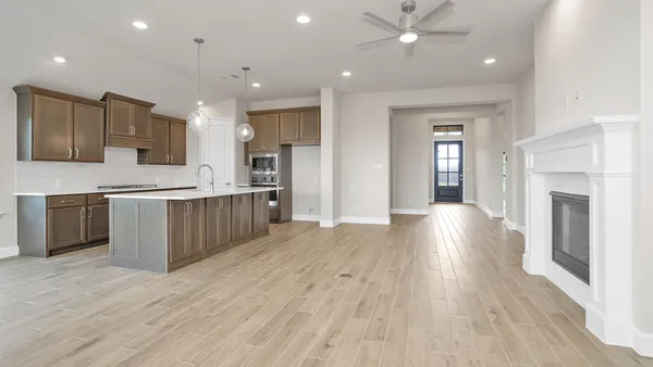 Property Slideshow image 3 of 21 | 9414 turnstone dr, Manvel, TX, 77578