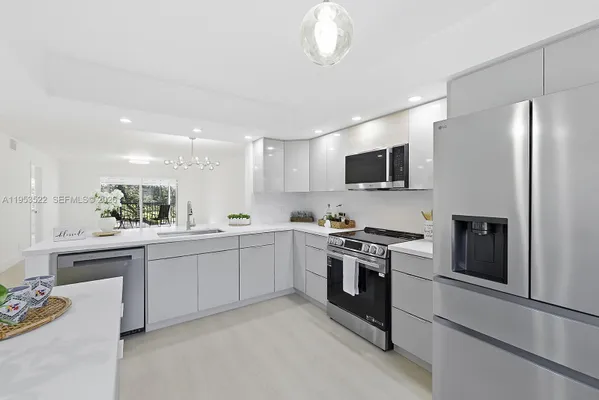 Property Slideshow image 3 of 46 | 1300 sw 125th ave 306k, Pembroke Pines, FL, 33027