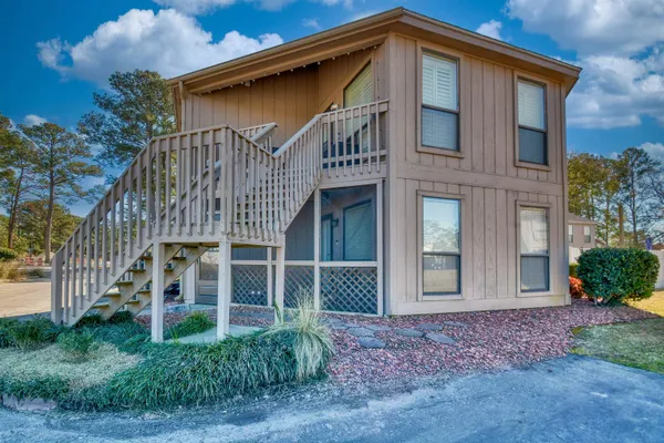 Property Slideshow image 2 of 22 | 422 tree top ct d, Myrtle Beach, SC, 29588
