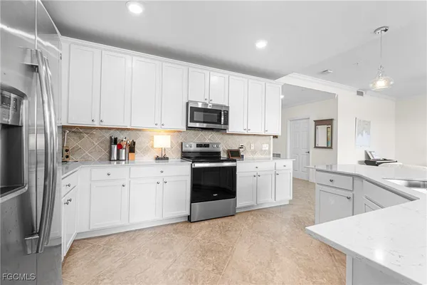 Property Slideshow image 3 of 49 | 11785 grand belvedere way unit 102, Fort Myers, FL, 33913