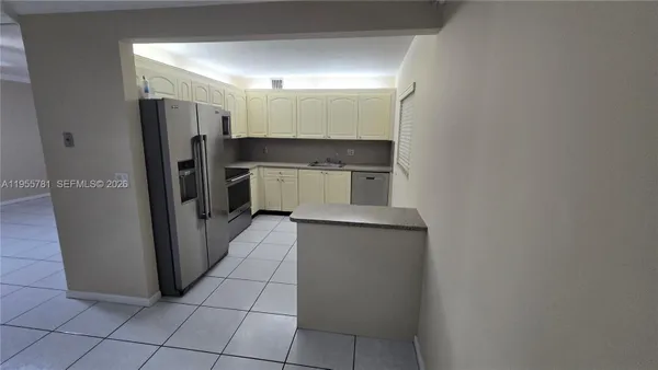 Property Slideshow image 3 of 10 | 13300 sw 1st st 114-o, Pembroke Pines, FL, 33027