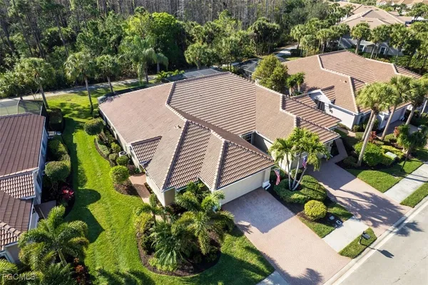 Property Slideshow image 3 of 50 | 9543 hemingway ln, Fort Myers, FL, 33913
