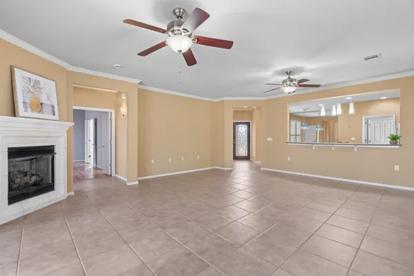 Property Slideshow image 2 of 34 | 300 cooper lake dr, Georgetown, TX, 78633