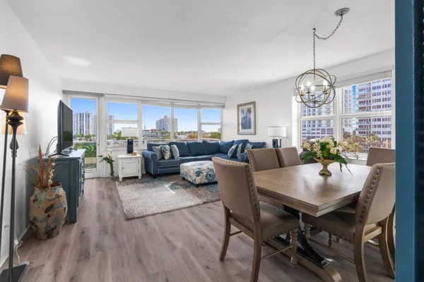 Property Slideshow image 2 of 62 | 3333 ne 34th st 522, Fort Lauderdale, FL, 33308
