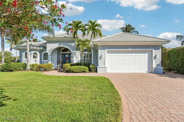 Property Slideshow image 3 of 37 | 8983 star tulip ct, Naples, FL, 34113