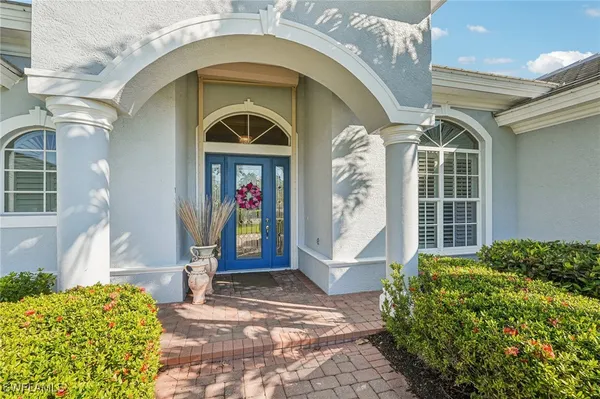 Property Slideshow image 3 of 44 | 8983 star tulip ct, Naples, FL, 34113