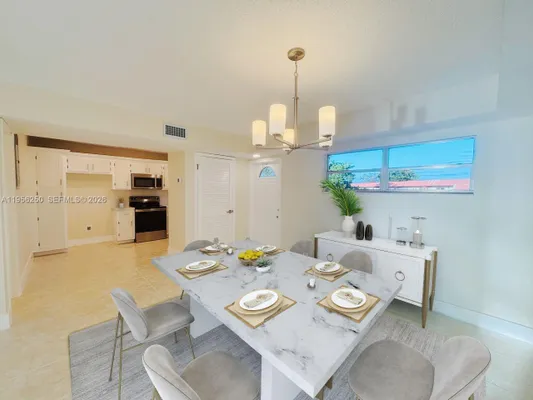 Property Slideshow image 2 of 20 | 411 s hollybrook dr 305, Pembroke Pines, FL, 33025