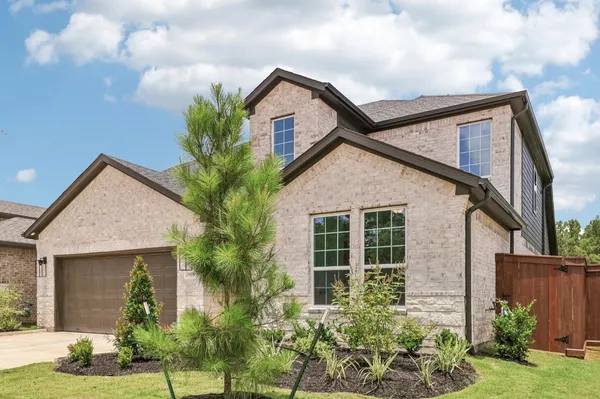 Property Slideshow image 2 of 19 | 26116 treetop terrace ln, Montgomery, TX, 77316
