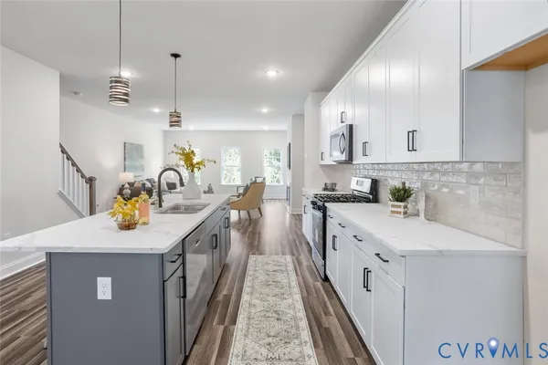 Property Slideshow image 3 of 60 | 6404 sanford springs cv, Midlothian, VA, 23112