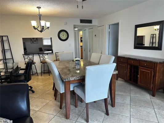 Property Slideshow image 3 of 43 | 410 se 2nd st 308, Hallandale Beach, FL, 33009