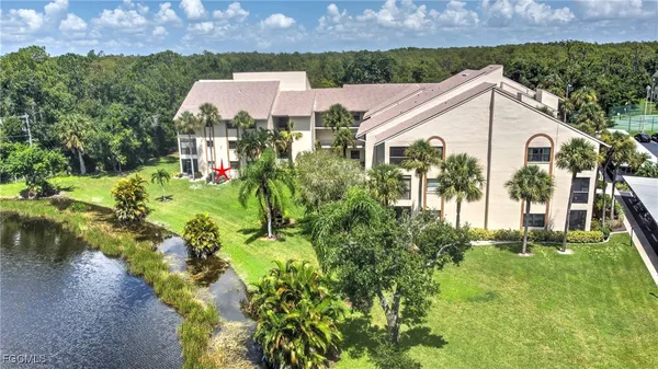 Property Slideshow image 2 of 38 | 13264 white marsh ln 3305, Fort Myers, FL, 33912