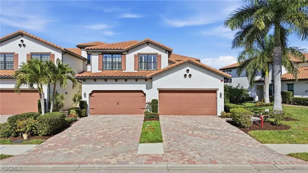 Property Slideshow image 2 of 50 | 11880 arboretum run dr 712, Fort Myers, FL, 33913