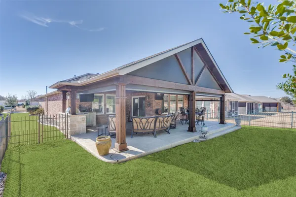 Property Slideshow image 3 of 25 | 3206 full sail ln, Frisco, TX, 75036