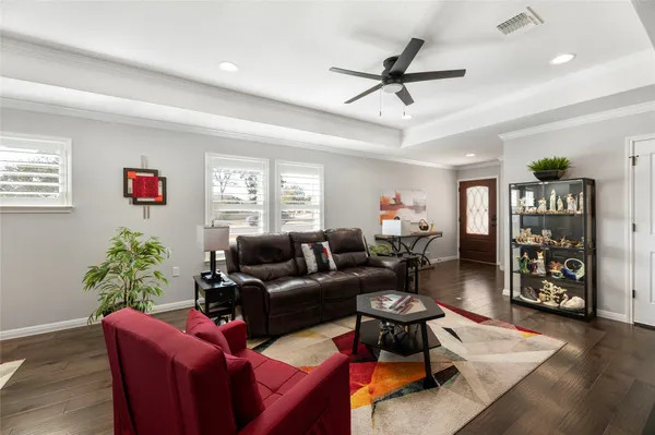 Property Slideshow image 3 of 37 | 609 rockport st, Georgetown, TX, 78633