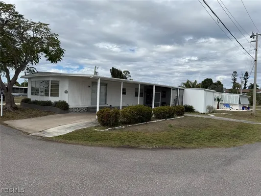 Property Slideshow image 2 of 25 | 5509 harbor ln, North Fort Myers, FL, 33917