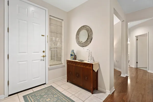 Property Slideshow image 2 of 20 | 216 whispering wind dr, Georgetown, TX, 78633